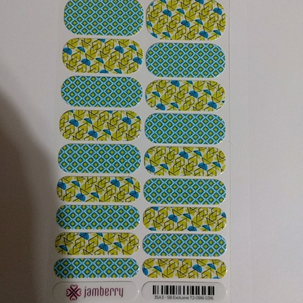 Jamberry Blue and Green Geometric nail wraps
